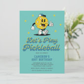 Pickleball Party Funny Pickleball Cartoon Mascot Einladung (Stehend Vorderseite)