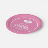 Pickleball Party Paddles Pink White Custom Pappteller (Schrägansicht)