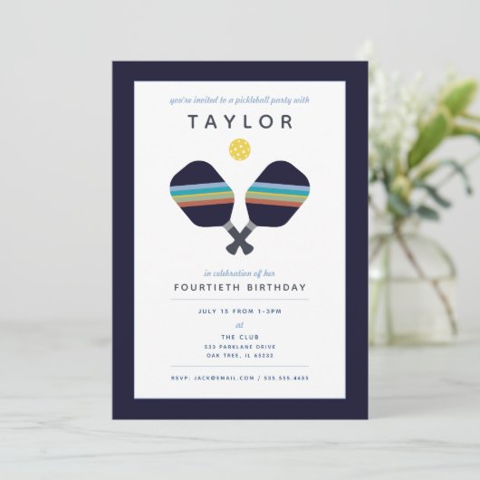 Pickleball Party Sports Dark Blue Strip Paddles Einladung (Stehend Vorderseite)