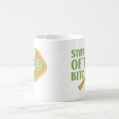 Pickleball Passion: Bleibe aus dem Küchenwitscher Kaffeetasse (Mittel)