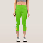 Pickleball Player Custom High Waisted Nebel Green Capri Leggings (Vorderseite)