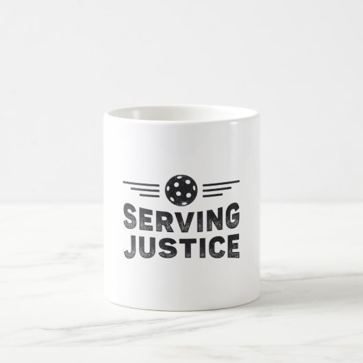 Pickleball Serving Justice Dink Pickleball Player Kaffeetasse (Mittel)