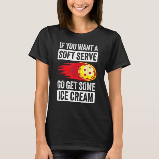 Pickleball Soft Serve Ice Pickleball T-Shirt (Vorderseite)