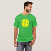Pickleball T - Shirt: Gelber Ball auf Grün T-Shirt (Vorne ganz)