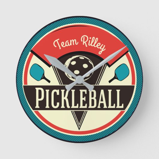 Pickleball Team Player Name Monogram Runde Wanduhr (Vorderseite)