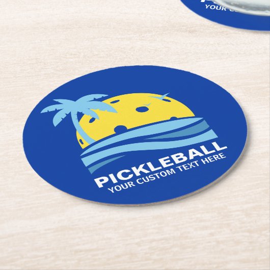 Pickleball Tropical Palm Tree Sun Ihren benutzerde Runder Pappuntersetzer (Angewinkelt)