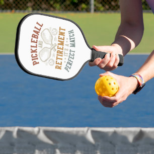 Pickleball und Ruhestand Es ist eine perfekte Über Schläger