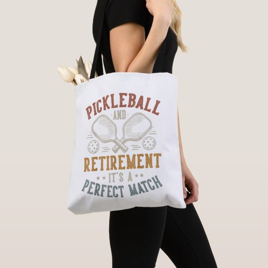 Pickleball und Ruhestand Es ist eine perfekte Über Tasche (Von Nahem)