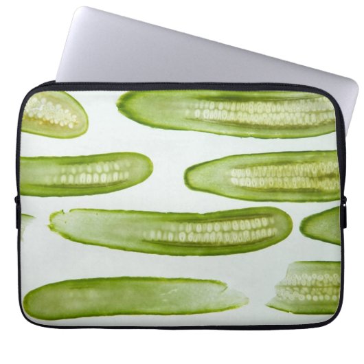 Pickles Green Laptopschutzhülle (Vorderseite)