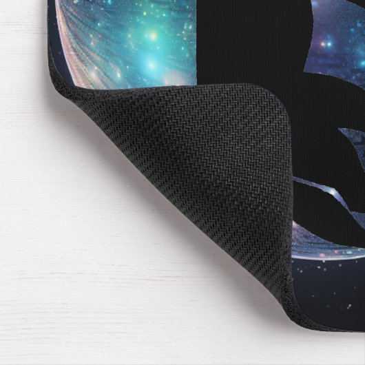 Pictish Wolf Space Orb Mousepad (Ecke)