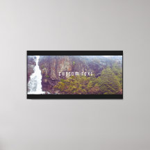 PICTURESQUE ALPINE WATERFALL LANDSCHAFTLICHES FOTO