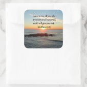 PICTURESQUE MATTHEW 11"28 SCRIPTURE VERSE QUADRATISCHER AUFKLEBER (Tasche)