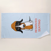 Piebald Dackel Dog mit Hut und benutzerdefiniertem Strandtuch (Vorderseite)