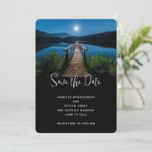 Pier bei Nacht unter einer Vollmondhochzeit Save The Date (Stehend Vorderseite)