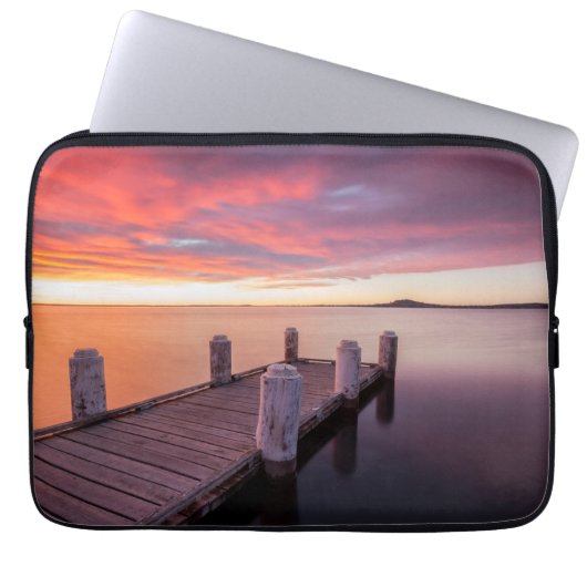 Pier in See Illawarra Laptopschutzhülle (Vorderseite)
