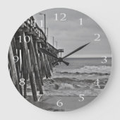 Pier von Shirley Taylor Große Wanduhr (Vorderseite)