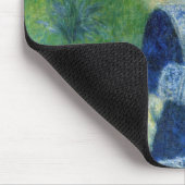 Pierre-Auguste Renoir - Ein Mädchen mit einer Wass Mousepad (Ecke)