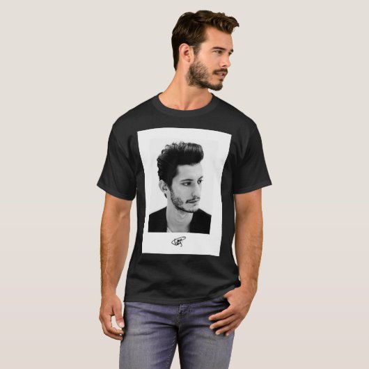 Pierre Niney - Portrait Classic T-Shi T-Shirt (Vorne ganz)