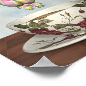 Pierrot Clown Doll springt in einen Teecup Poster (Ecke)