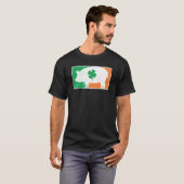 Pig St Patrick's Day Irish Flag C Distressed T-Shirt (Vorne ganz)