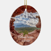 Pikes Gipfel durch ein Loch Souvenirschmuck Keramik Ornament (Rechts)