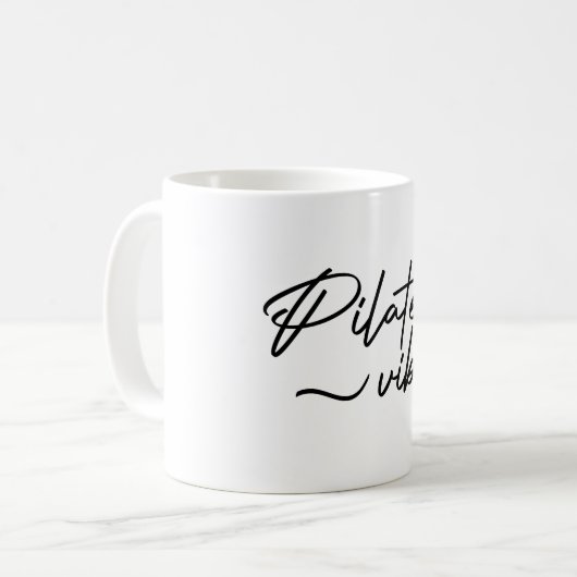PILATE VIBES T - Shirt Kaffeetasse (Vorderseite Links)