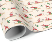 Pilates Reformer Santa Seamless Christmas Patterns Geschenkpapier (Rolleneckpunkt)