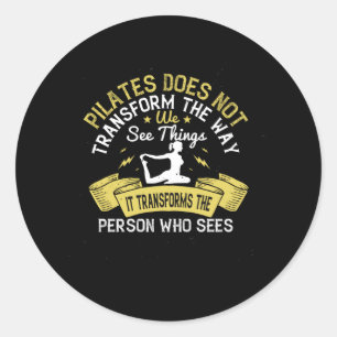 Pilates verwandelt die Person, die sieht Runder Aufkleber