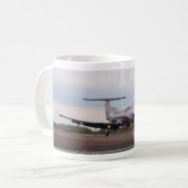 Pilatus PC 12 Kaffeetasse (Vorderseite Links)