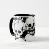 Pile-O-Skulls Tasse 2 (Vorderseite Links)