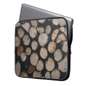 Pile von Braunwäldern Laptopschutzhülle (Vorderseite Links)