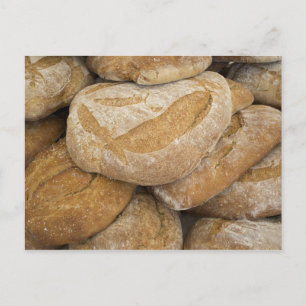 Pile von Brotlaiben Postkarte
