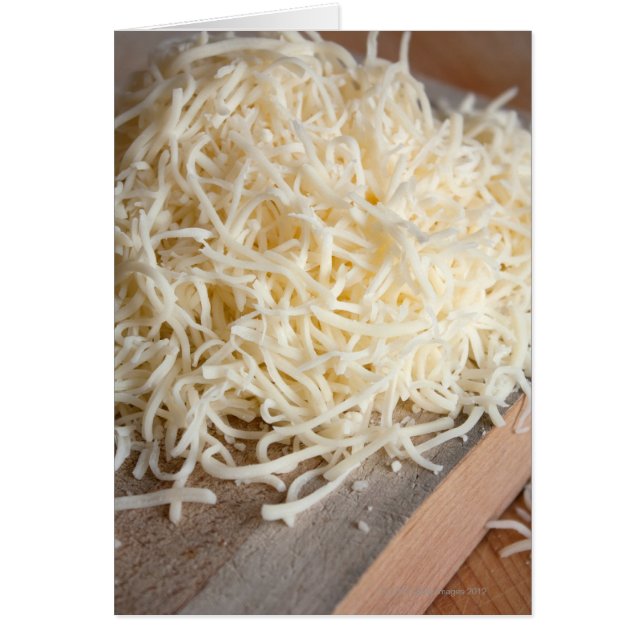 Pile von frischem Mozzarella-Käse. (Vorne)