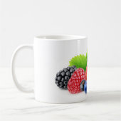 Pile von frischen Beeren Kaffeetasse (Links)