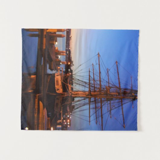 Pilgrim im Morgengrauen Dana Point Hafen Wandteppich (Vorderseite (Horizontal))