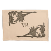 Pillowcase - Leafy Brackets with Initial Kissenbezug (Vorderseite-Links)
