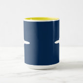 Pilot eines Funky-Flugzeug-Flugzeugs Tasse (Zentrum)
