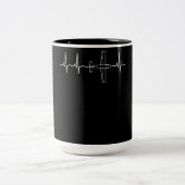 Pilot-Heartbeat-Geschenk für Flugzeuge Zweifarbige Tasse (Mittel)