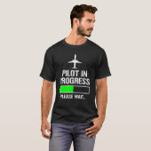 Pilot in der Funny Flight School T-Shirt (Vorne ganz)
