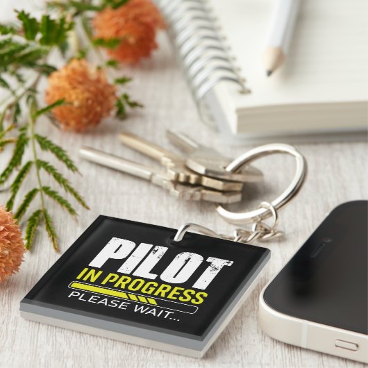 Pilot in Progress… Please Wait | Pilot Gift Idea Schlüsselanhänger (Vorderseite rechts)