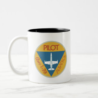 Pilot L-39 Zweifarbige Tasse