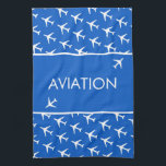 Pilot-Luftfahrzeug des Funky White Flugzeug Geschirrtuch<br><div class="desc">Funky und stilvolle White Flugzeug / Flugzeug / Flugzeuge Muster Pilot Flying Aviation Kitchen Handtuch, um Ihre Zuhause / Büro / Business Dekor Kollektion hinzuzufügen. Eine coole Geschenk / Geschenkidee für alle, die individuelle Design-personalisierte Einzelstücke, positive Bilder, Luftfahrt, Fliegen, Himmel, Flugzeug, Flugzeuge, Piloten, Lufttransport Thema etc. Babydusche, Geburtstag etc. Junge,...</div>