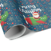 Pilot Weihnachtsmann fliegt mit Schneeflocke am Hi Geschenkpapier (Rolleneckpunkt)