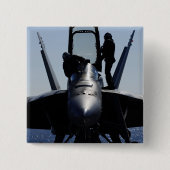 Piloten führen eine Vorflugkontrolle durch Button (Vorderseite)