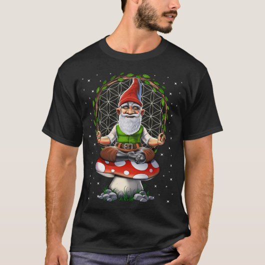 Pilz-Gnom-Yoga T-Shirt (Vorderseite)