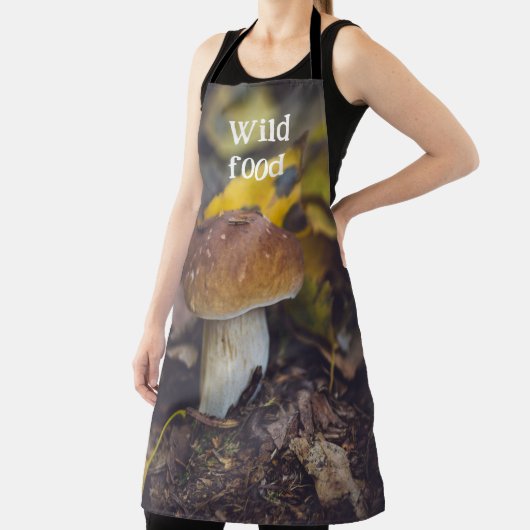 Pilz mit gelben Blätter Schürze (InSitu)