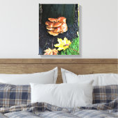 Pilze auf einem Baum, Oregon Leinwanddruck (Insitu (Schlafzimmer))