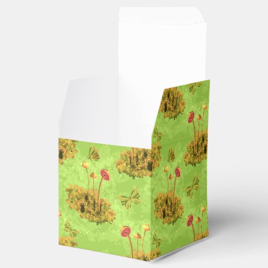 Pilze auf Moos Geschenkschachtel (Geöffnet)