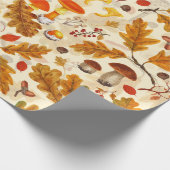 Pilze und Herbstflora auf Sahne Geschenkpapier (Ecke)