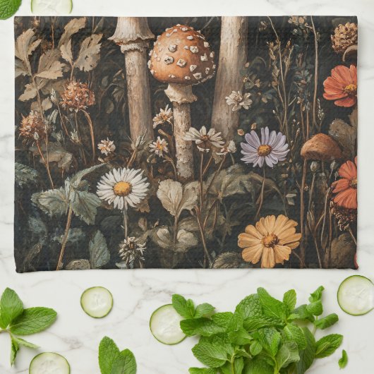 Pilze und Wildblumen, botanisch Geschirrtuch (Gefaltet)